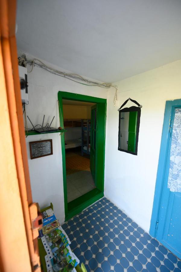 Danube Delta Hostel Homestay & Camping Сулина Экстерьер фото
